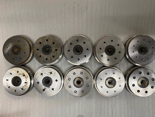 पूरी तरह से स्वचालित सूखी मछली झींगा फ़ीड उत्पादन लाइन सीमेंस मोटर के साथ